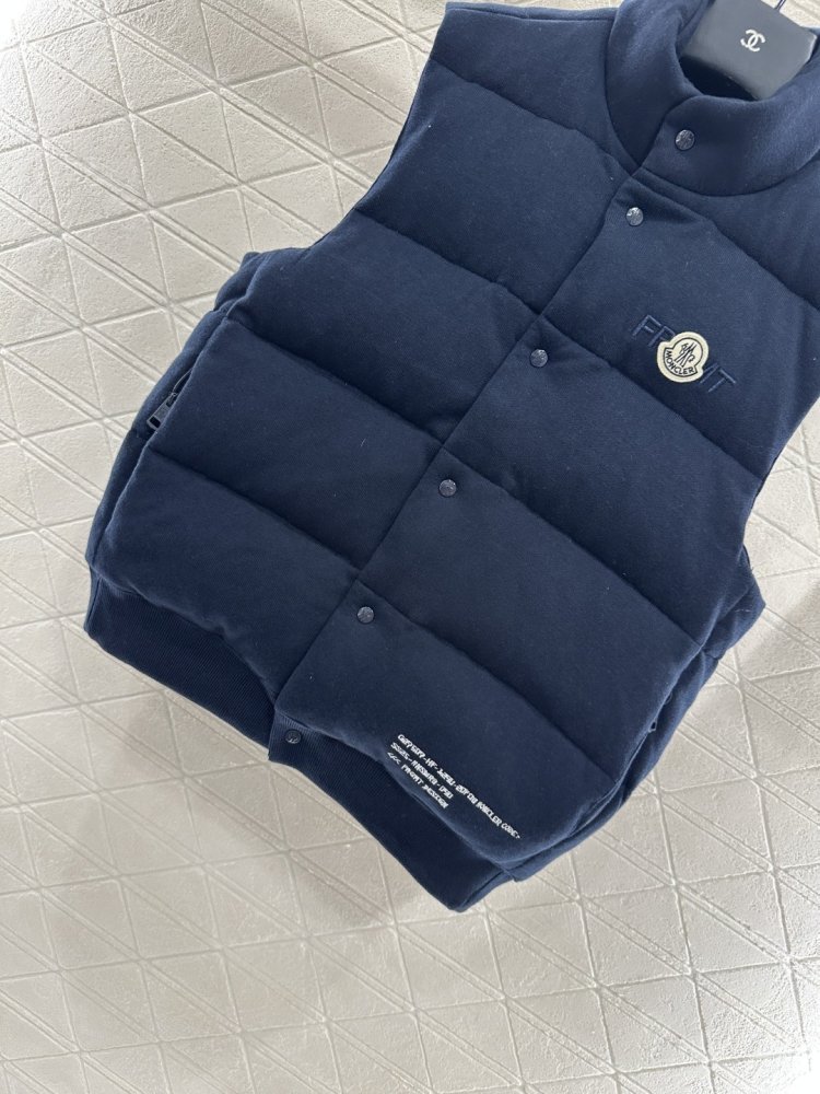 Vest women's фото 5