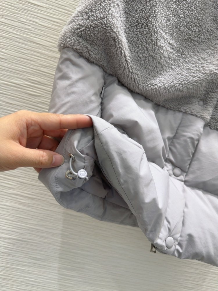 Жилетка жіноча фото 5