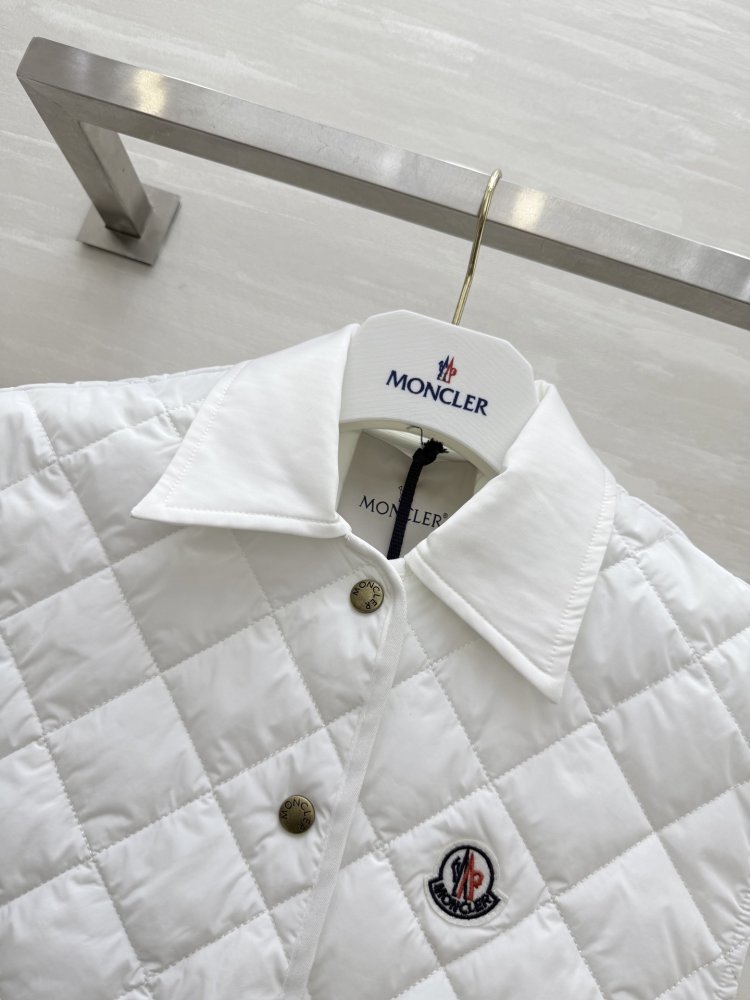 Жилетка жіноча фото 5