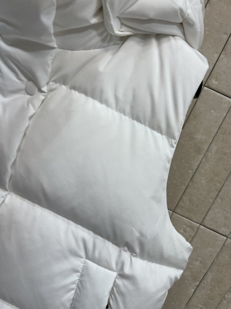 Жилетка женская фото 5