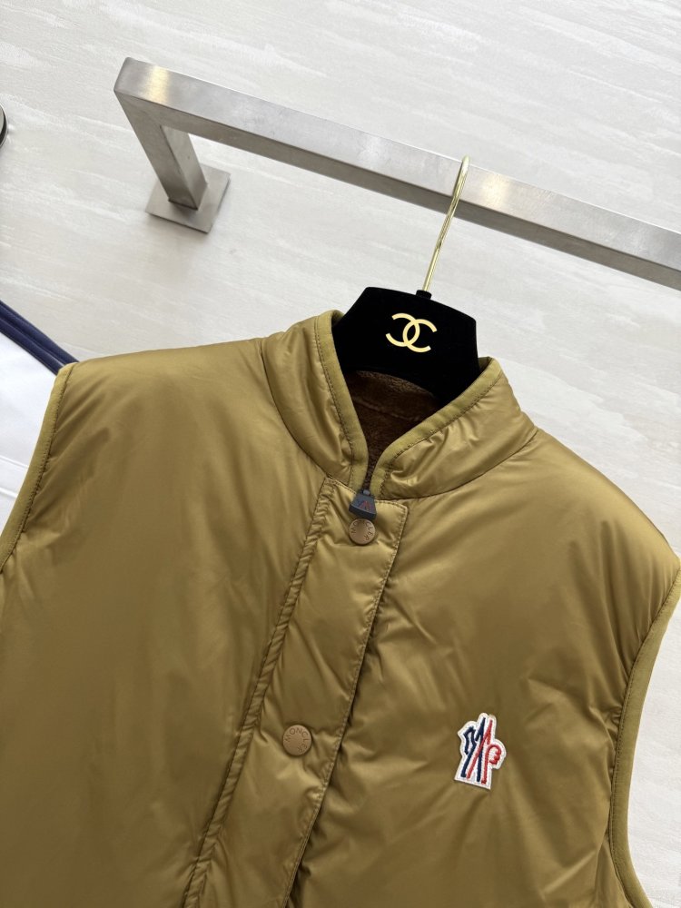 Жилетка жіноча фото 5