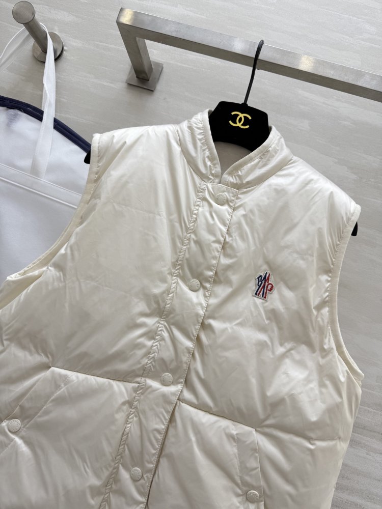 Жилетка жіноча фото 5