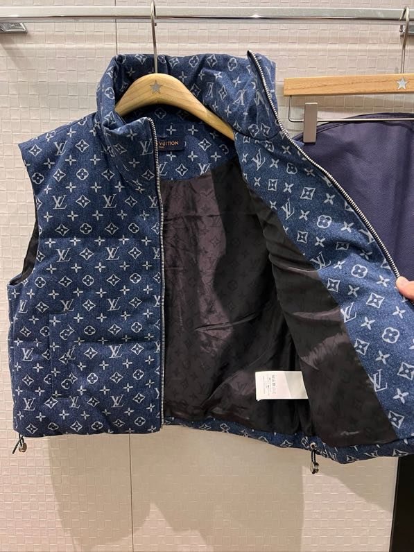 Жилетка женская фото 5