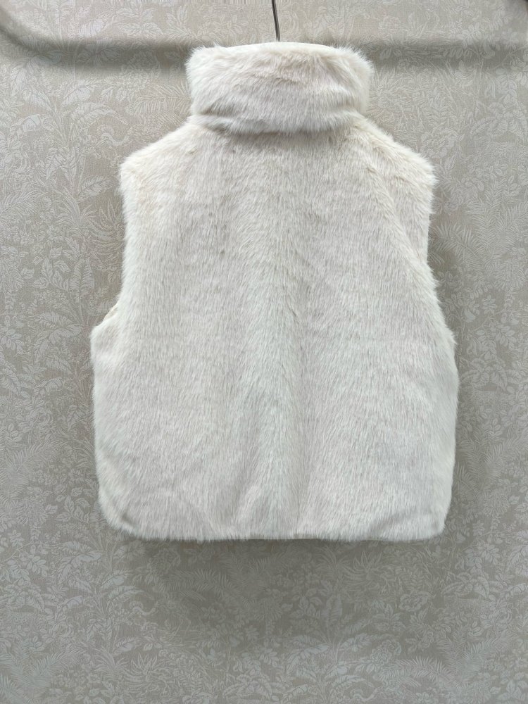 Жилетка женская фото 5