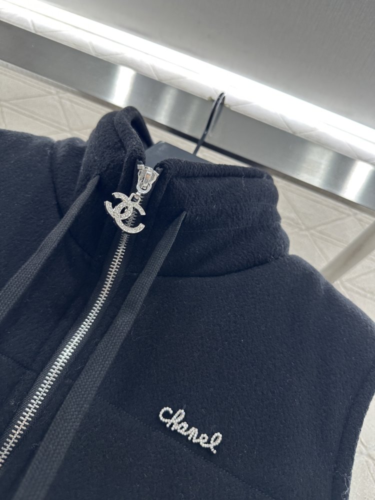 Жилетка женская фото 5