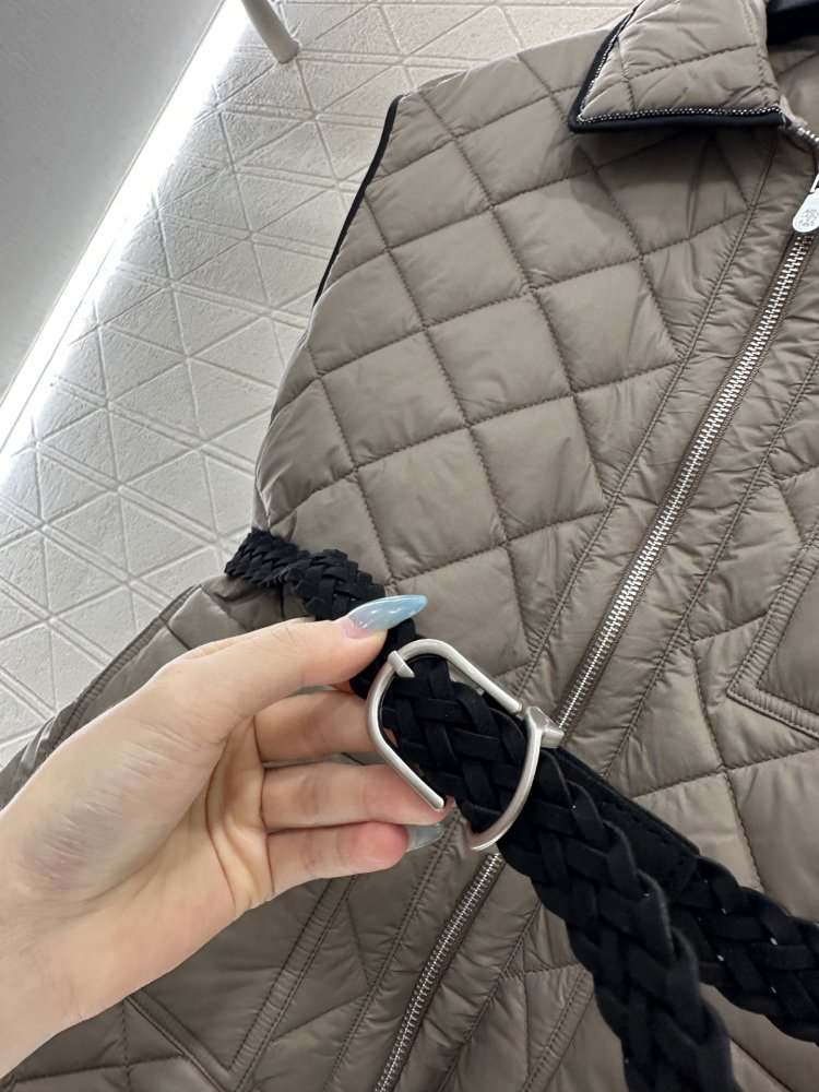 Жилетка женская фото 5