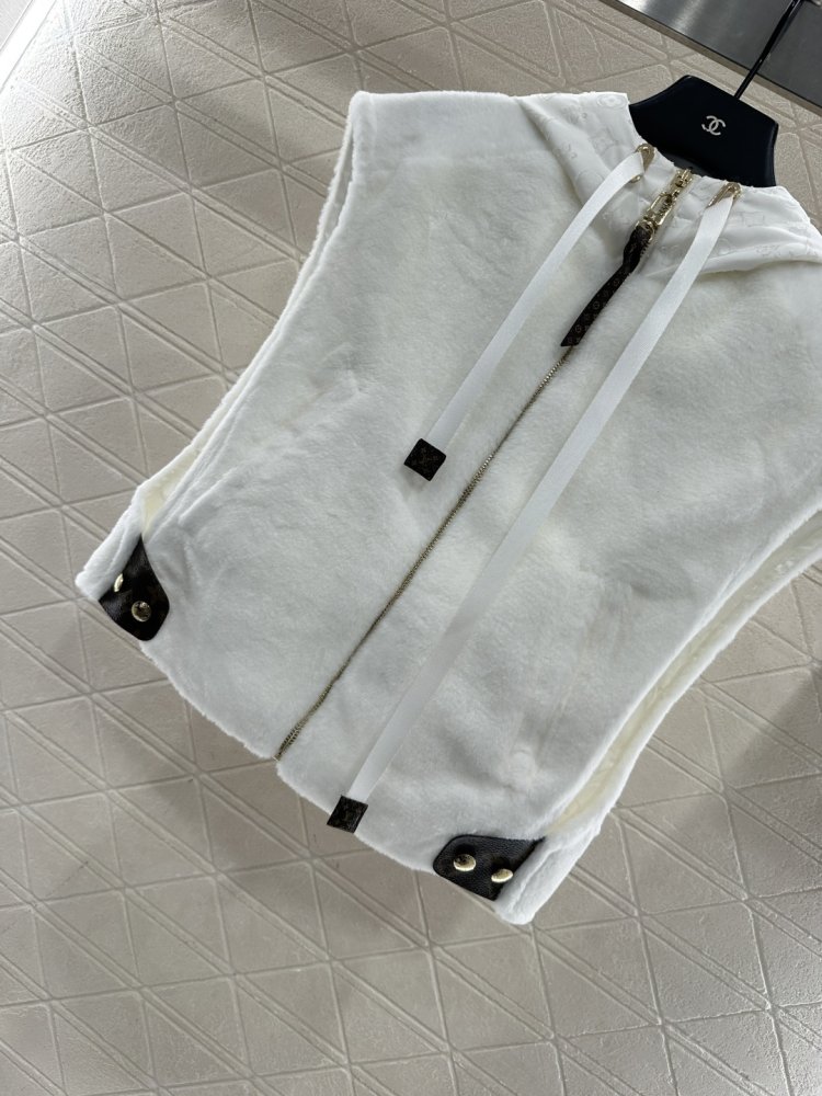 Жилетка женская фото 5