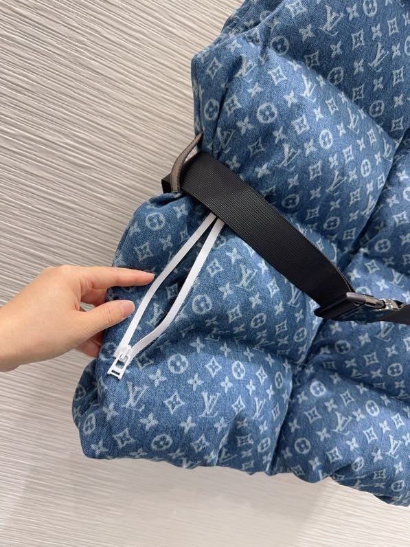 Жилетка женская фото 5