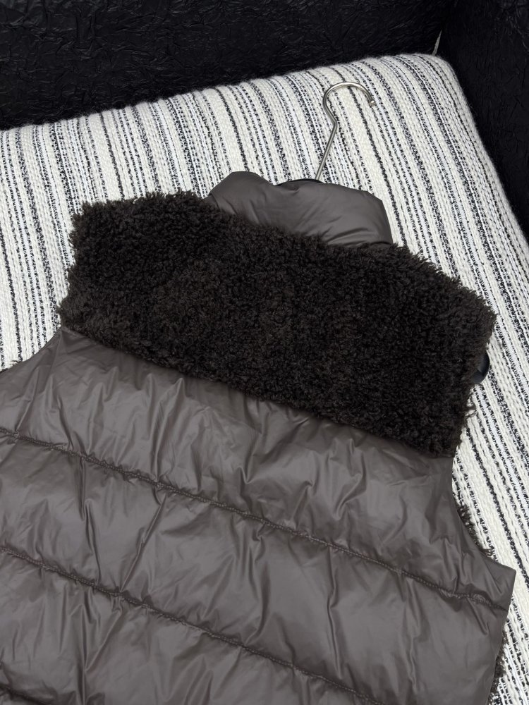 Vest women's фото 6