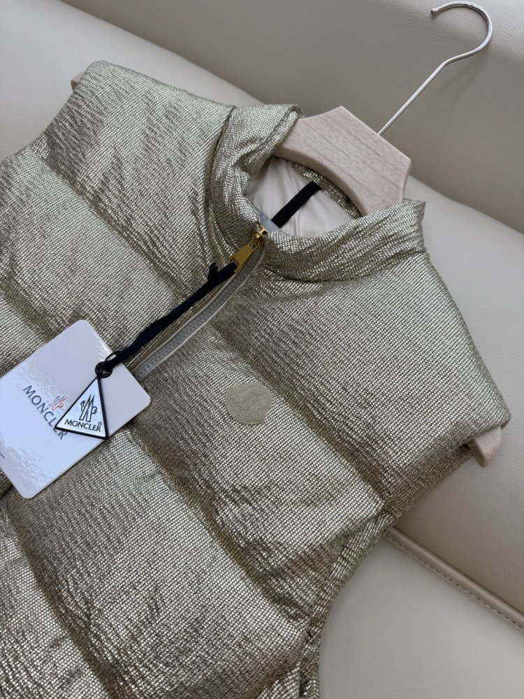 Vest women's фото 6