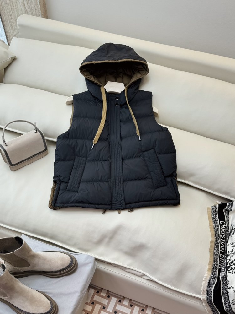 Жилетка женская фото 6