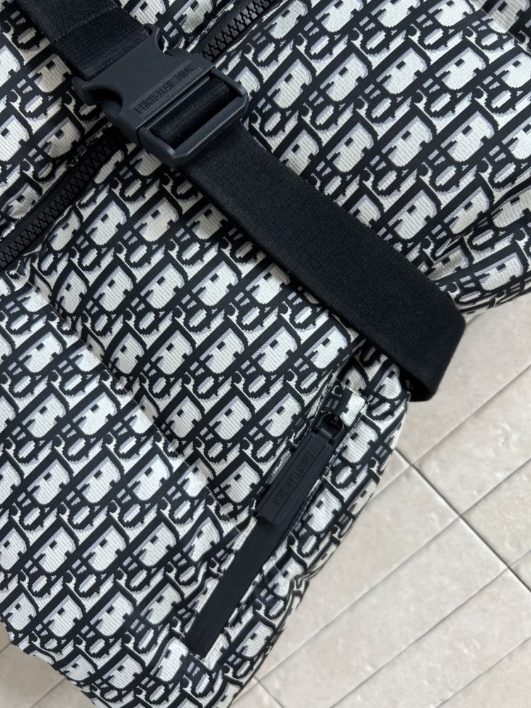 Жилетка женская фото 6