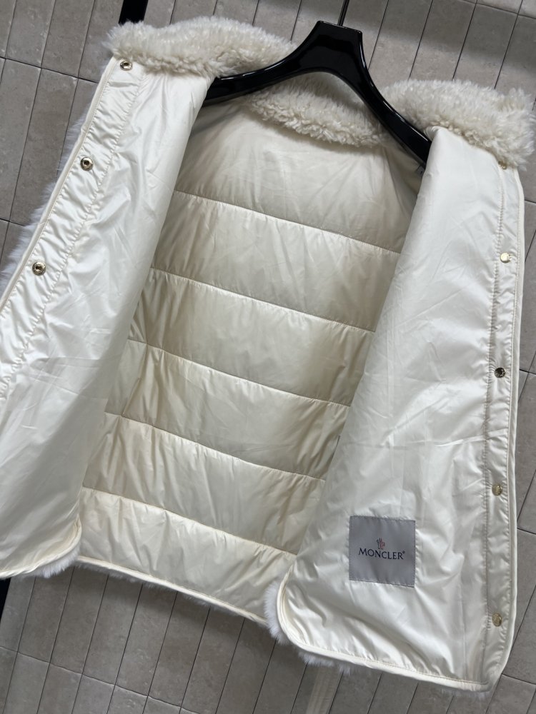 Vest women's фото 6