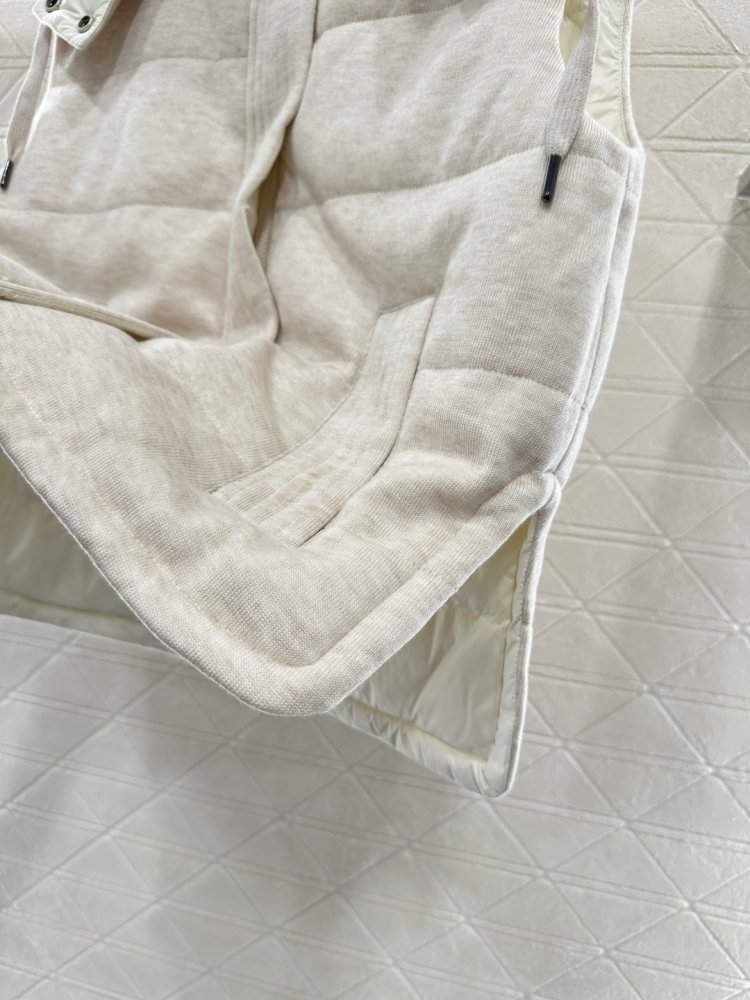 Жилетка женская фото 6