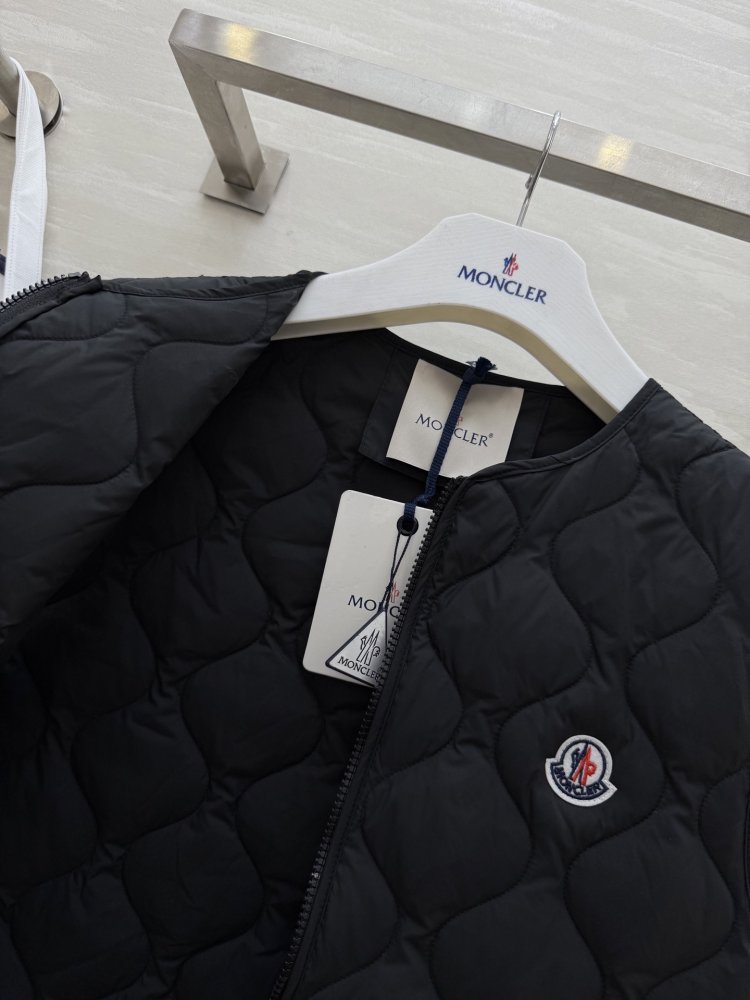 Vest women's фото 6