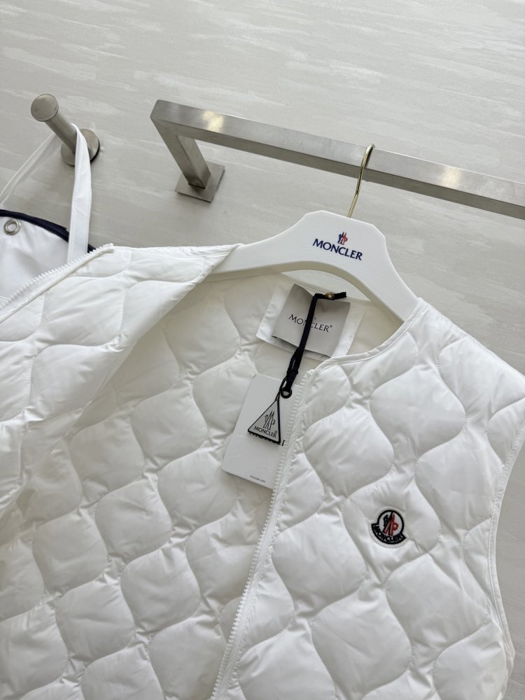 Vest women's фото 6