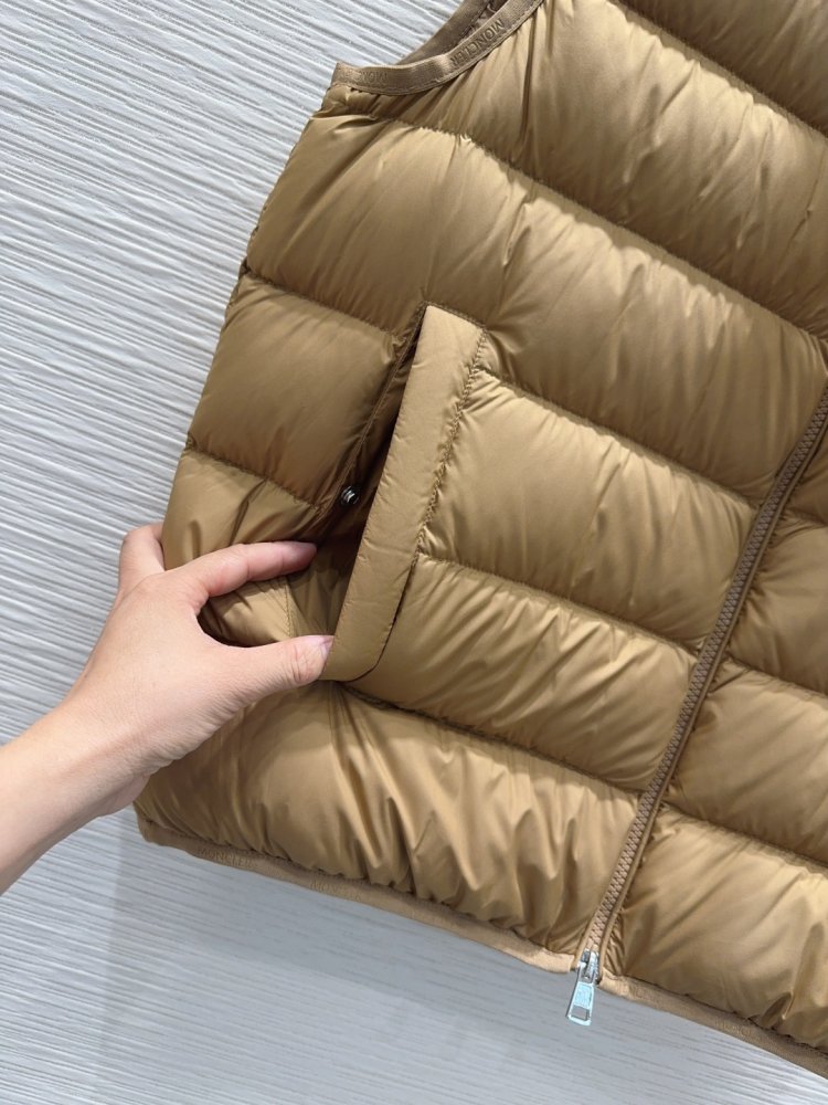 Жилетка женская фото 6