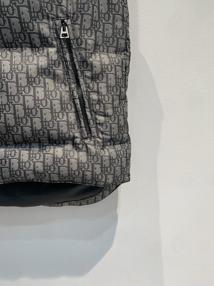 Жилетка женская фото 6