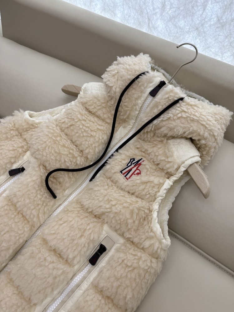 Жилетка жіноча фото 7