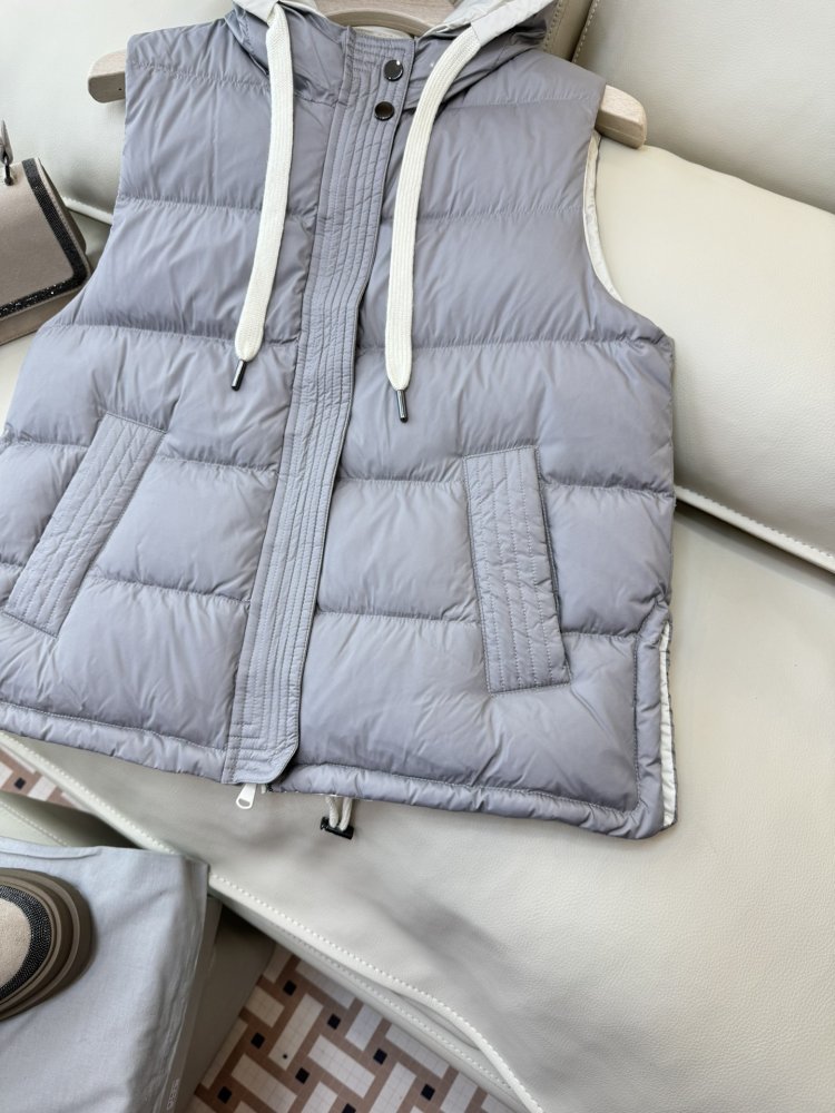 Жилетка женская фото 7