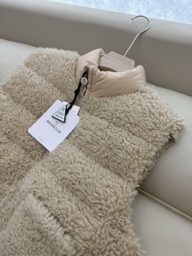 Жилетка жіноча фото 7