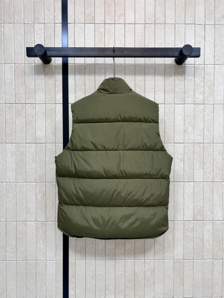 Жилетка женская фото 7