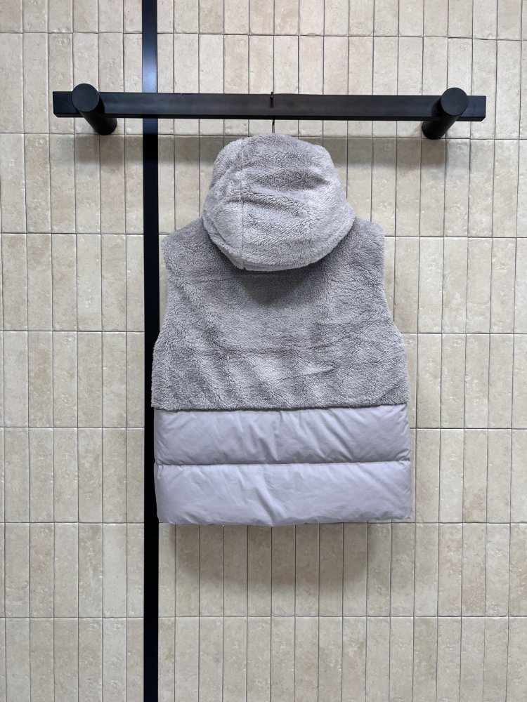 Жилетка жіноча фото 7