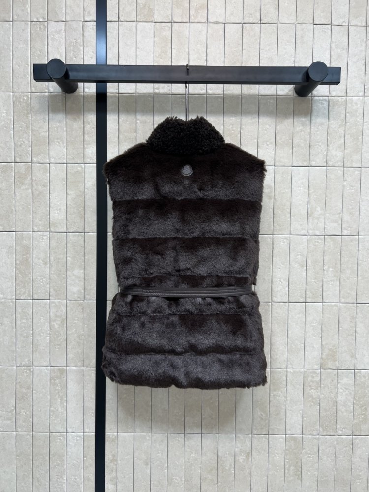 Vest women's фото 7