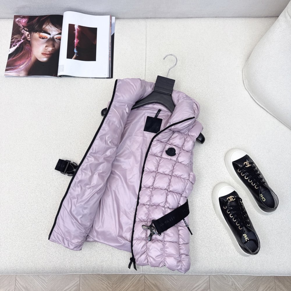 Vest women's фото 7