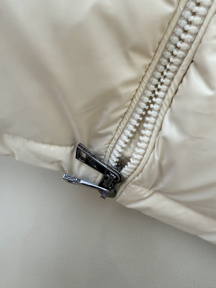 Vest women's фото 7