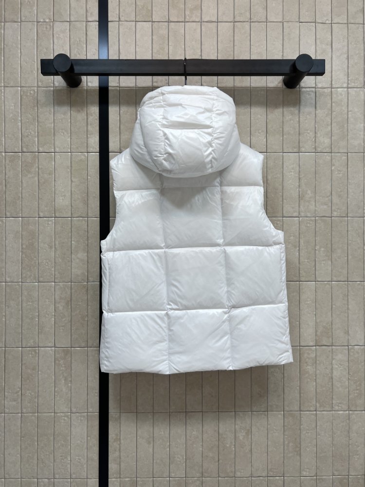 Vest women's фото 7