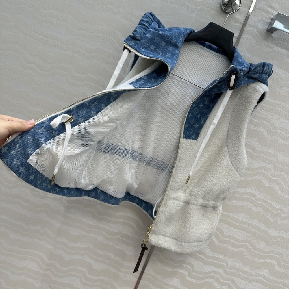 Жилетка жіноча фото 7