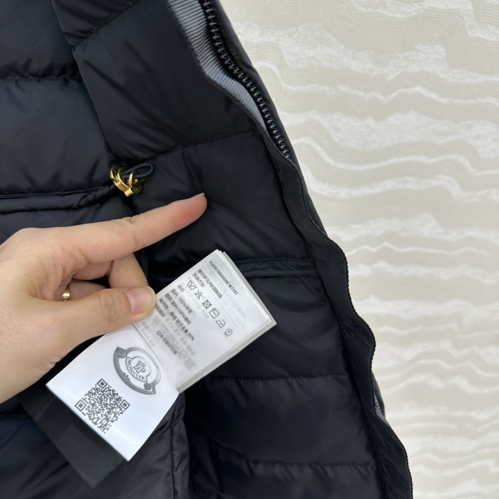 Жилетка жіноча фото 7