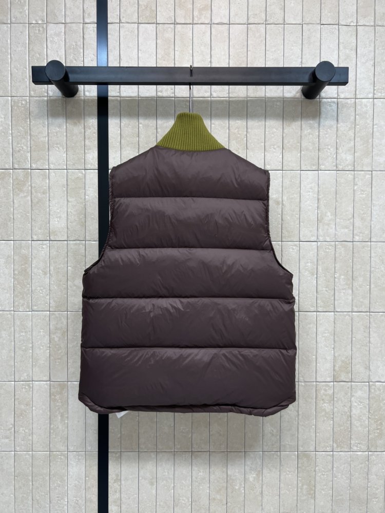 Жилетка жіноча фото 7