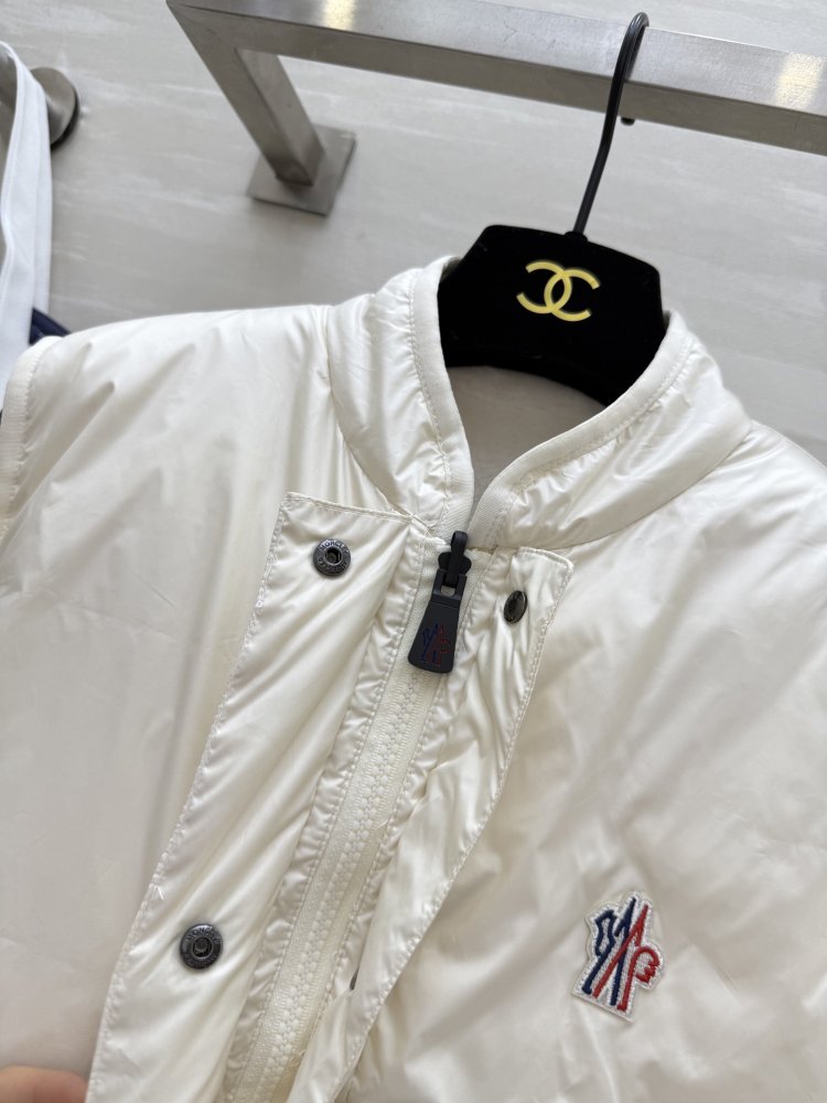 Жилетка жіноча фото 7