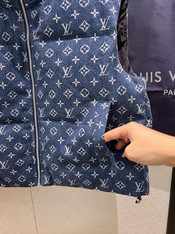 Жилетка женская фото 7