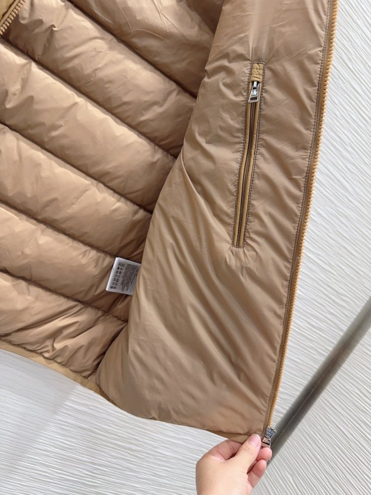 Жилетка женская фото 7