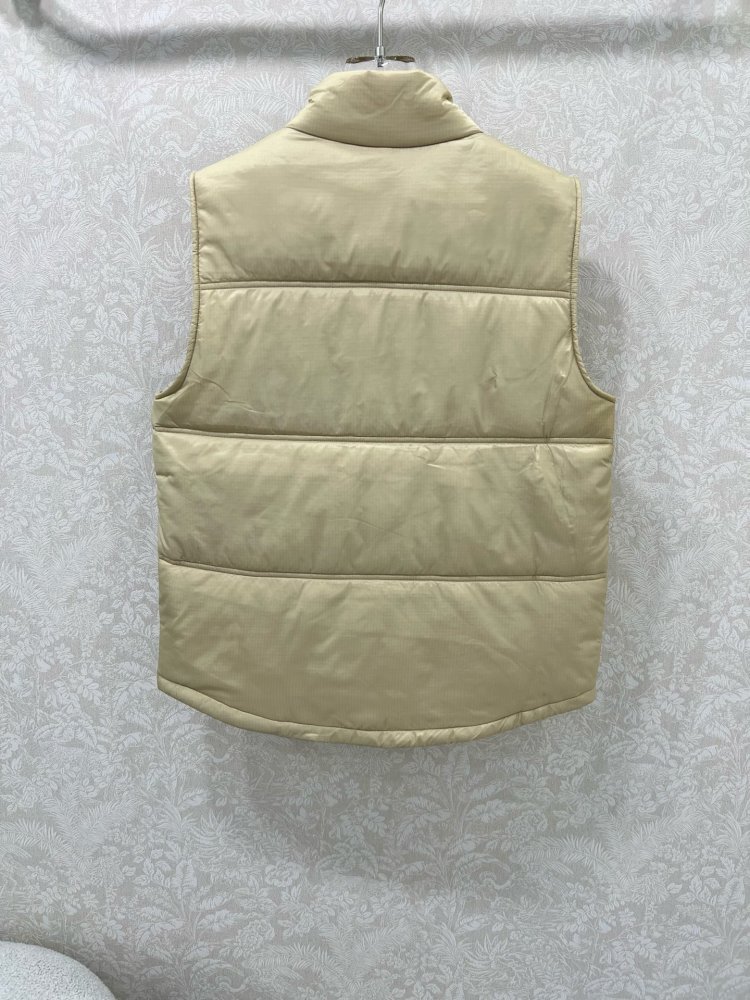 Жилетка женская фото 7