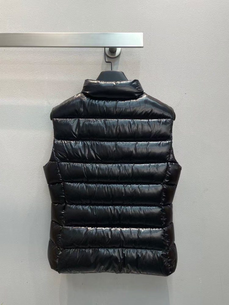 Жилетка женская фото 7