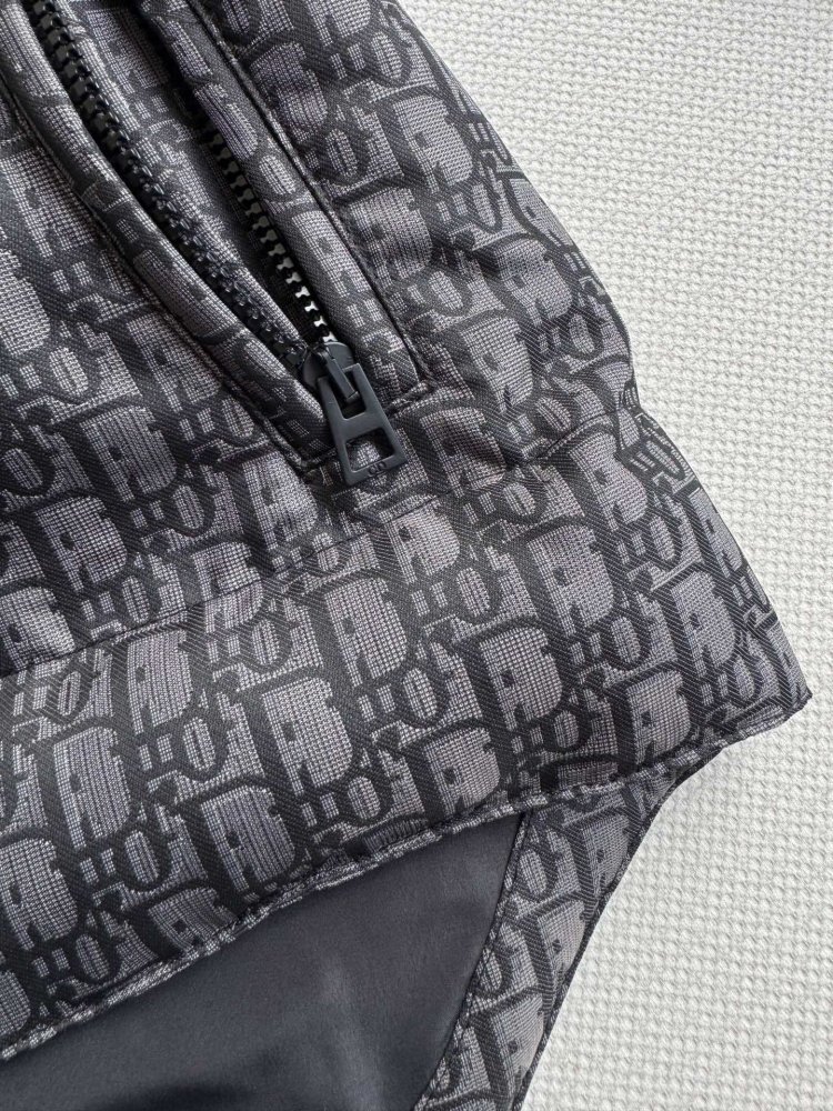 Жилетка женская фото 7