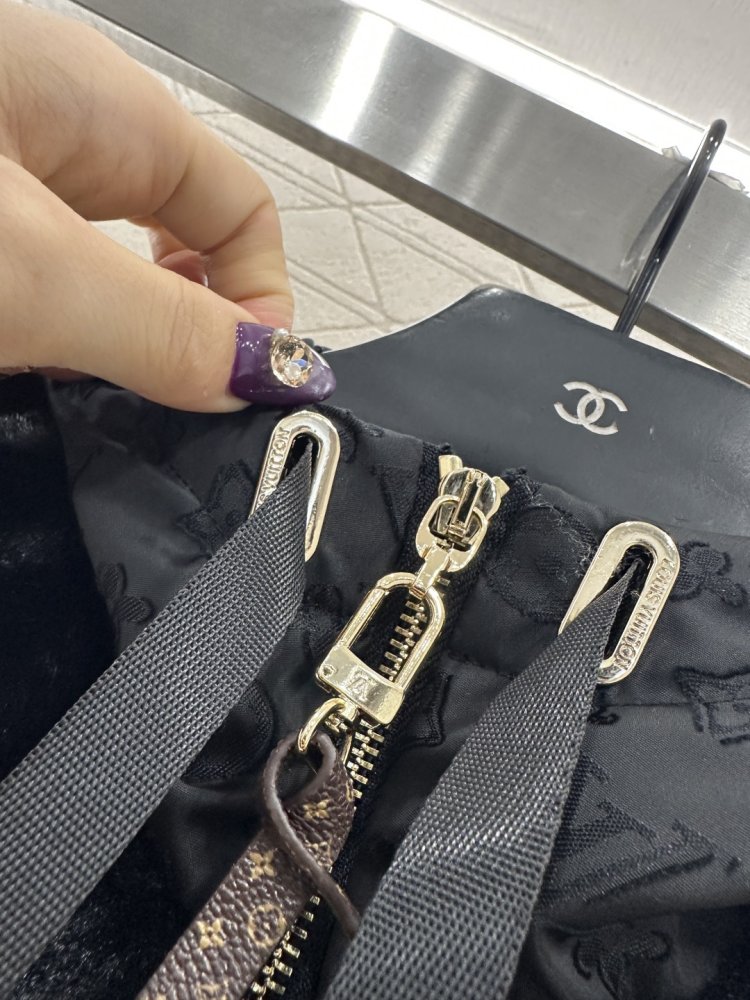 Жилетка женская фото 7