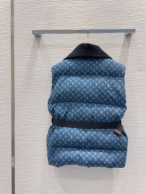 Жилетка женская фото 7