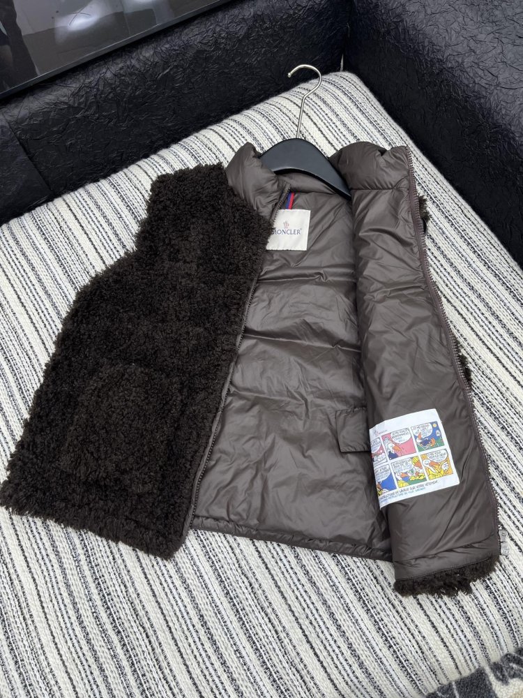 Vest women's фото 8