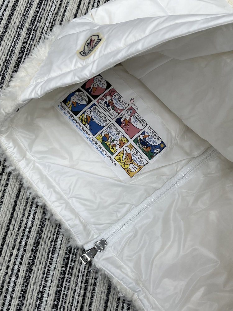 Vest women's фото 8