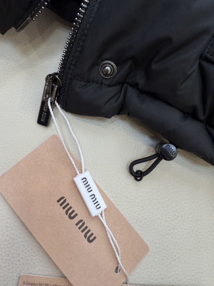 Жилетка женская фото 8