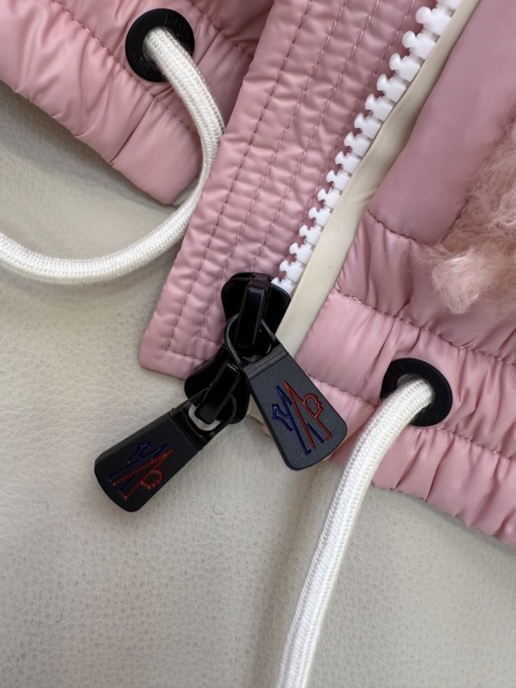 Жилетка жіноча фото 8