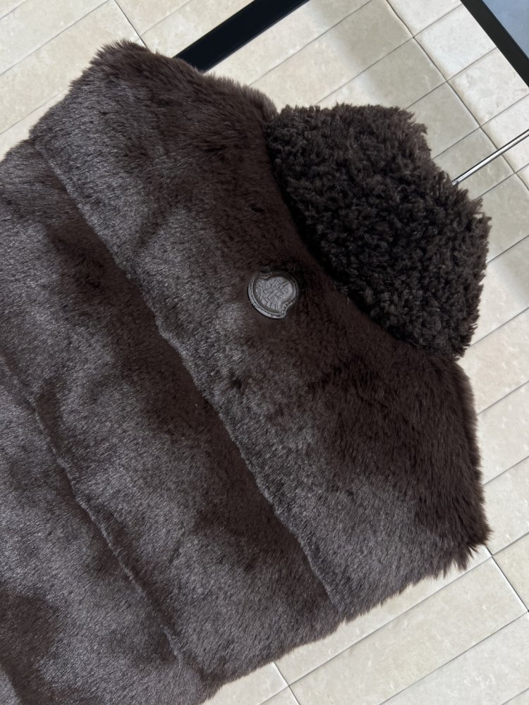 Vest women's фото 8