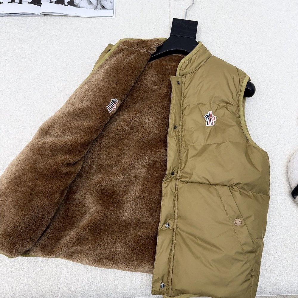 Vest women's фото 8