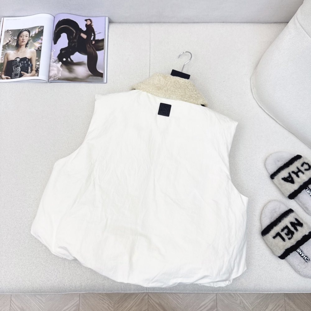 Vest women's фото 8