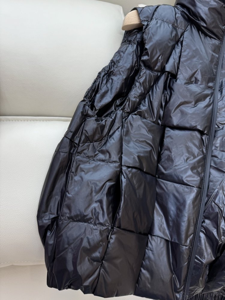 Жилетка женская фото 8